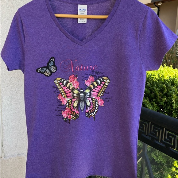 Summer Butterfly Hand designed T-shirt - Picture 1 of 7